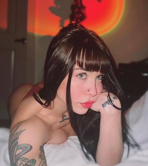 elivecams.com queenkalinxxx profile on OnlyFans in tattooed-girls category